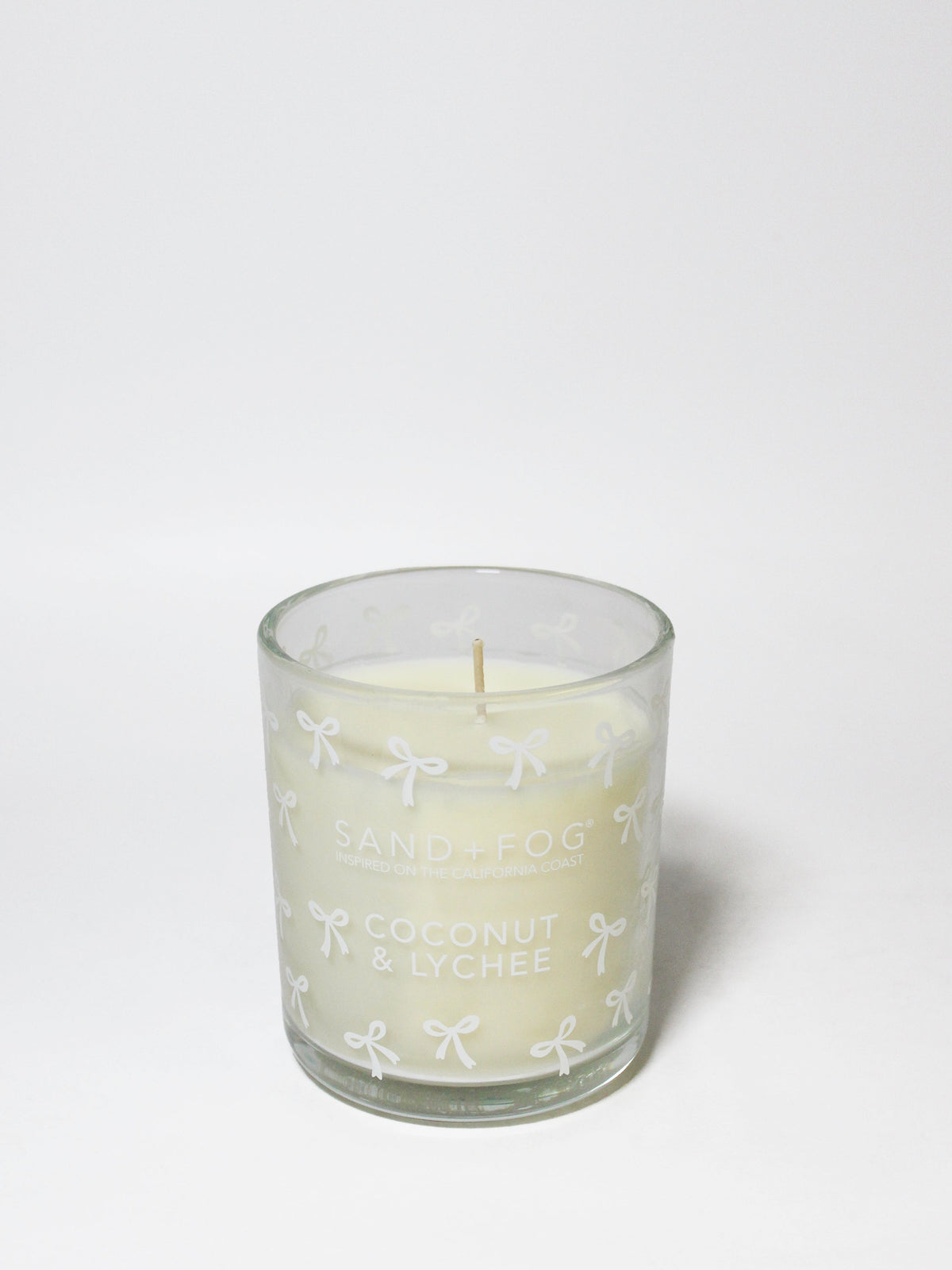 Cozy Coconut & Lychee 10 oz scented candle