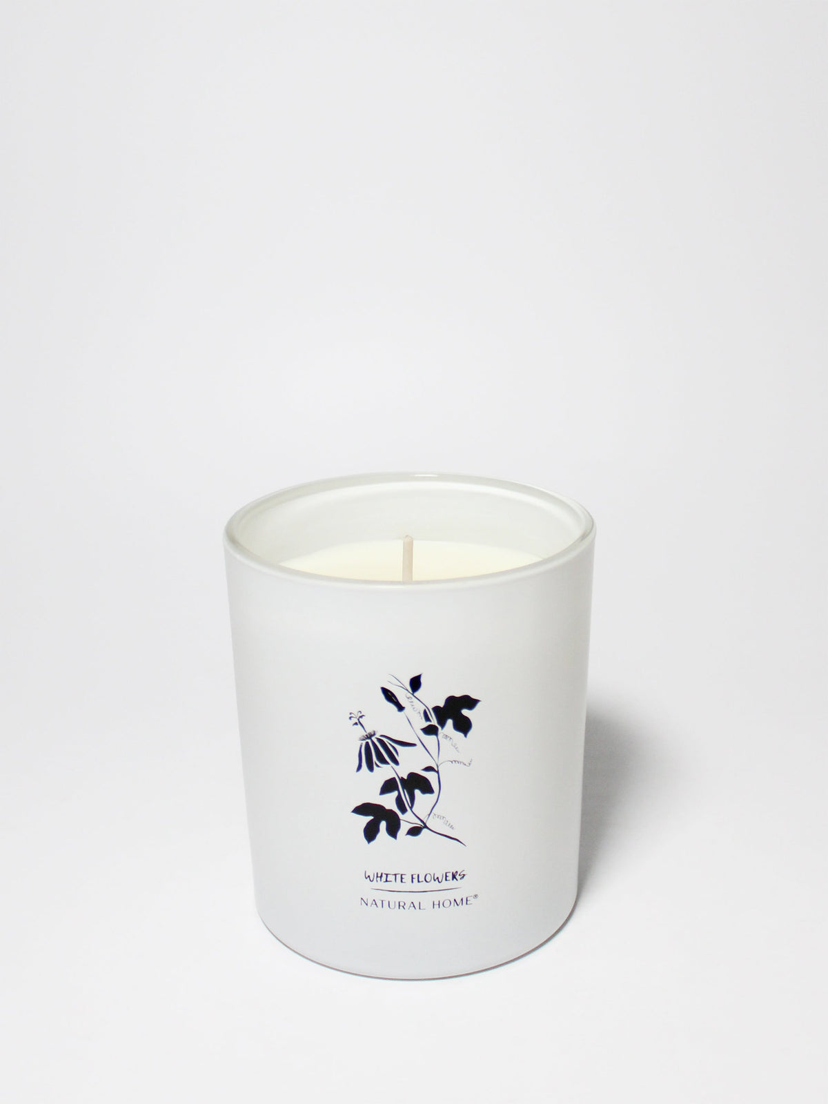 Cozy White Flowers Natural Home 11.5 oz scented candle
