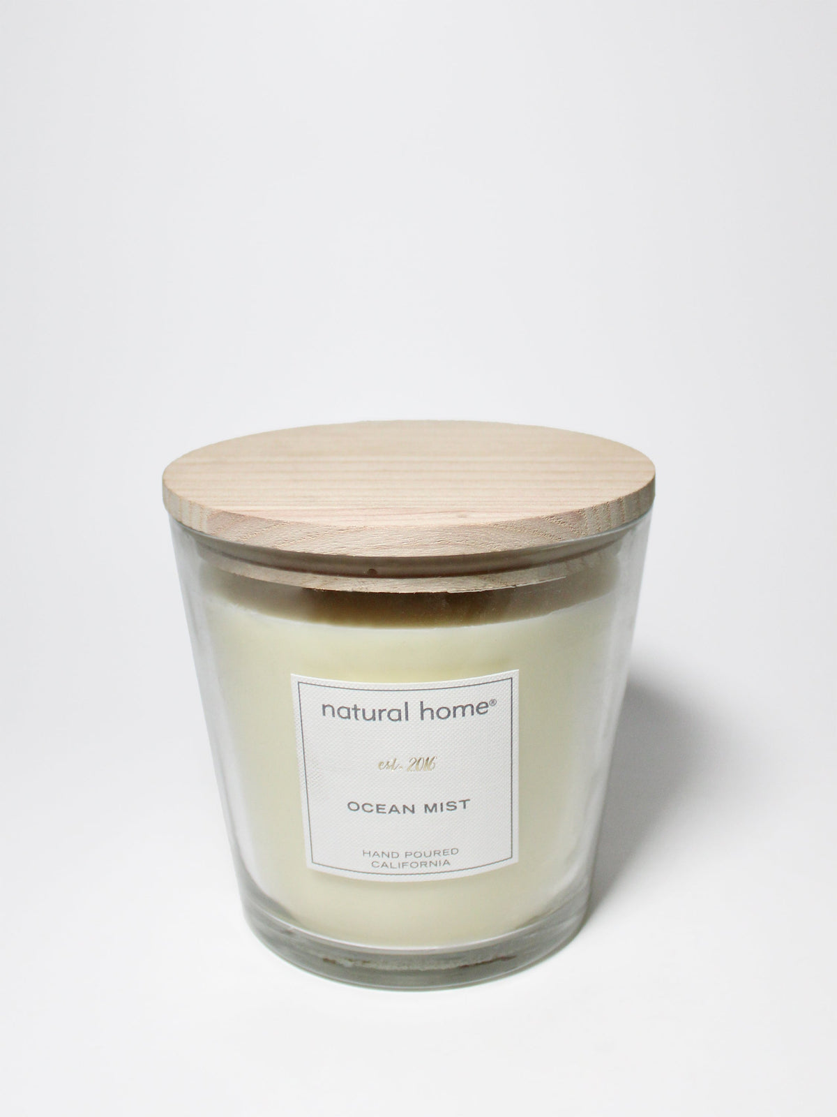 Cozy Ocean Mist Natural Home 31 oz scented candle