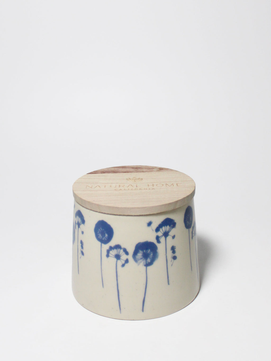 Cozy Ocean & Sea Salt Natural Home 7 oz scented candle