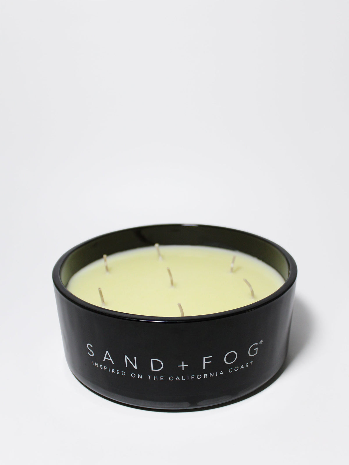 Cozy Teakwood 34 oz scented candle