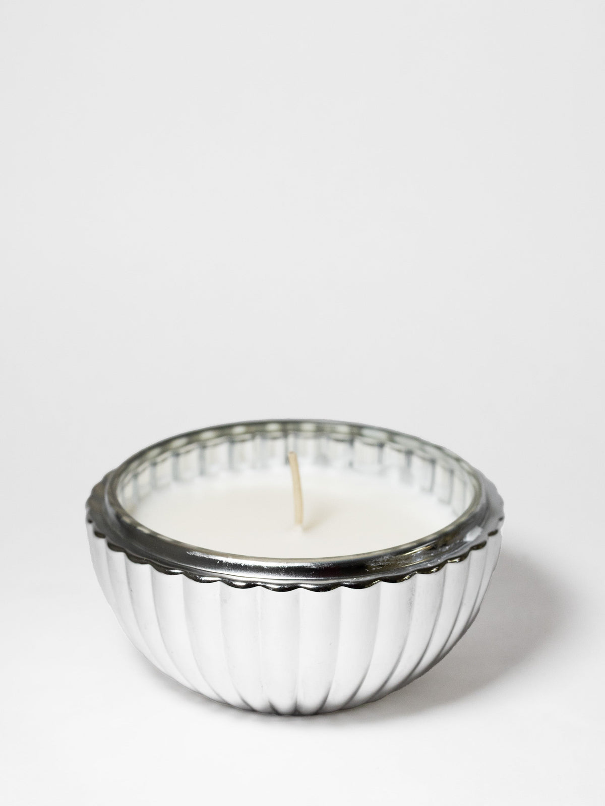 Cozy Firewood & Silver Fir 6 oz scented candle