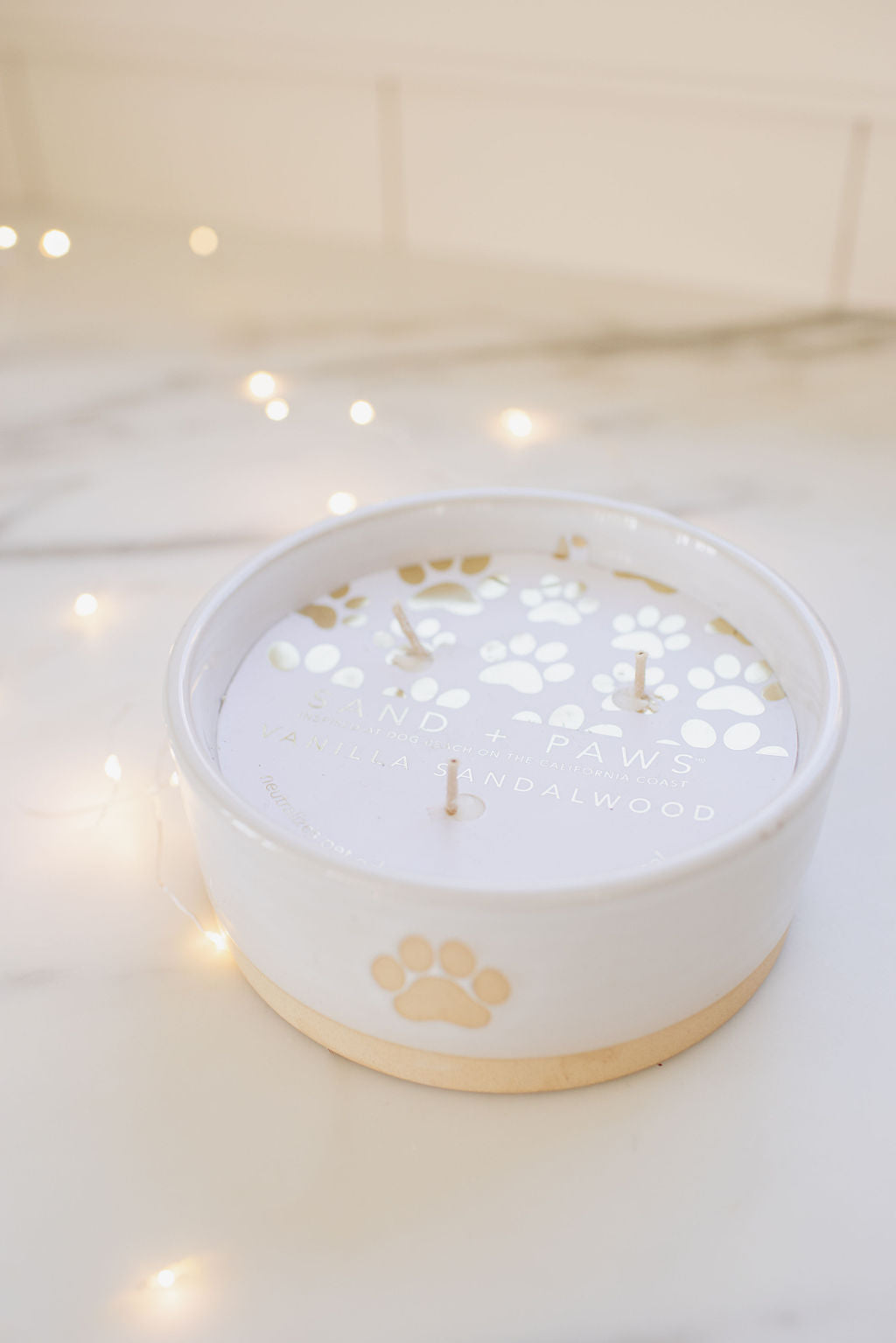 Cozy Sand + Paws Vanilla Sandalwood 12 oz scented candle