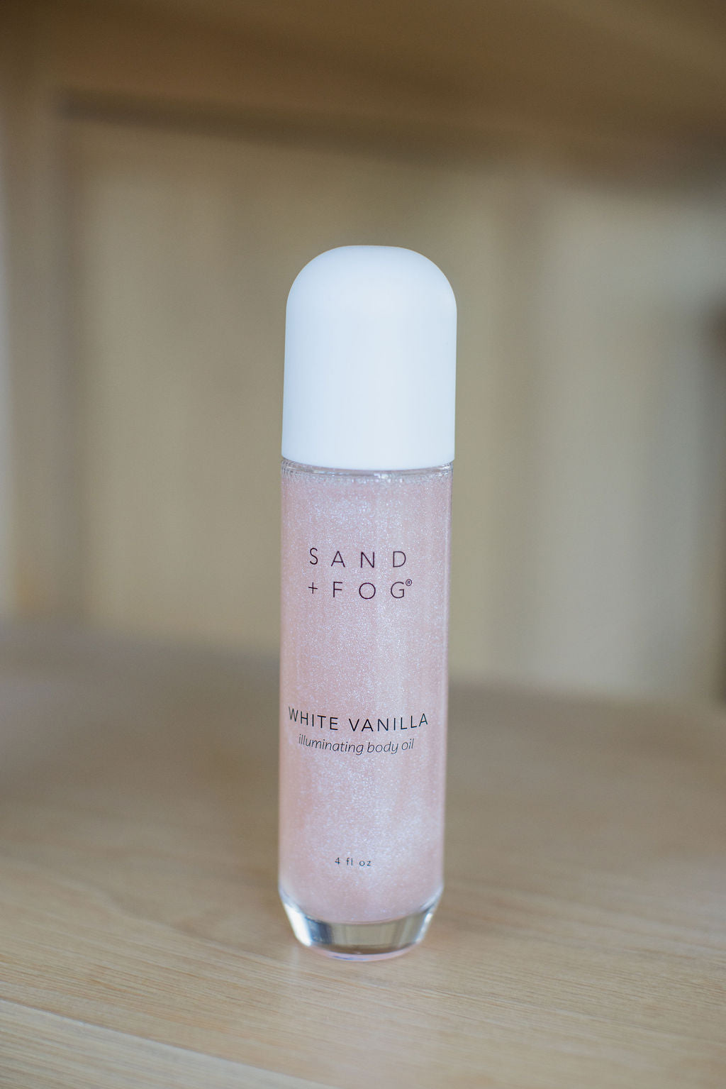 Elegant White Vanilla 4 oz Illuminating Body Oil