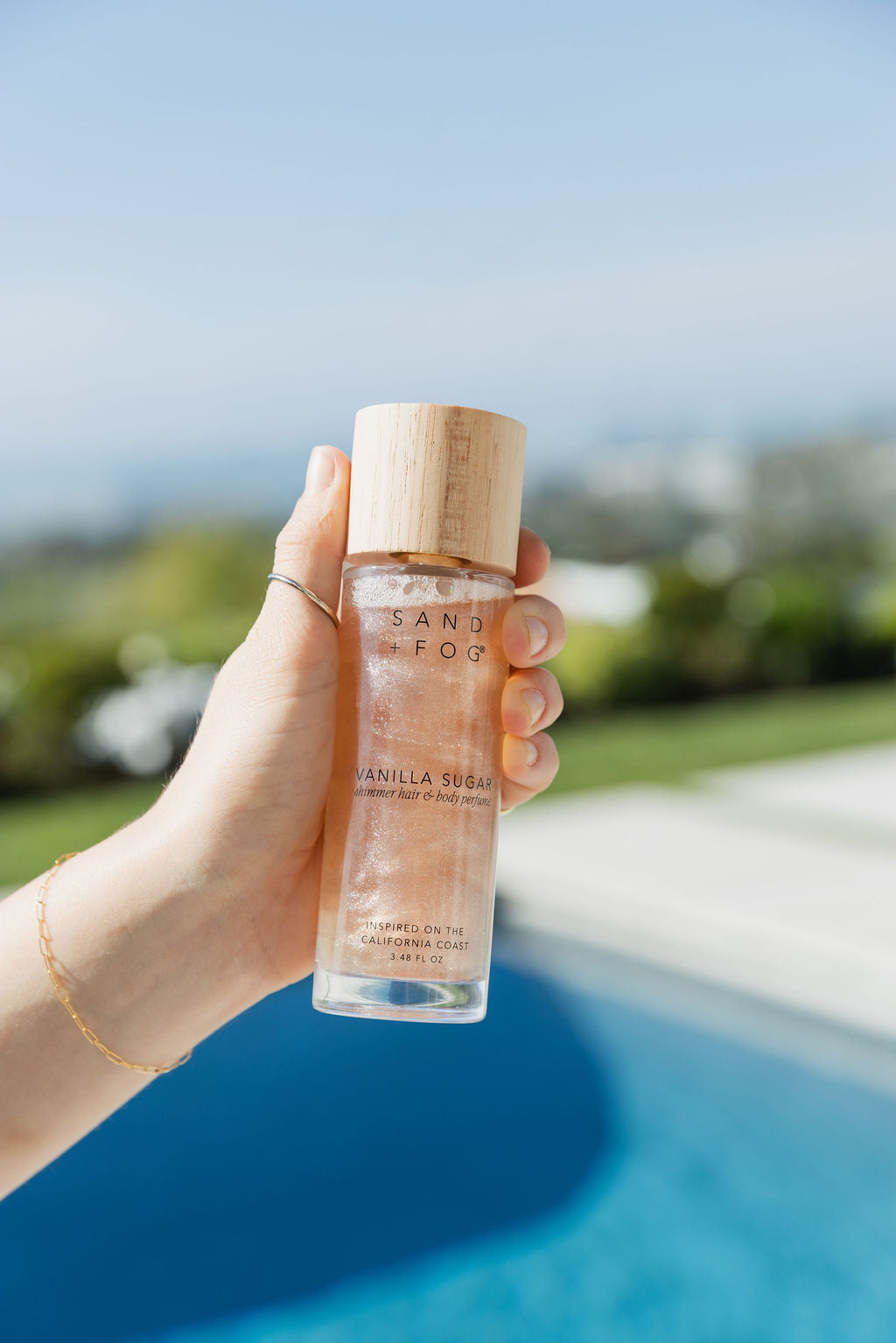 Signature Vanilla Sugar 106 ml Shimmer Hair & Body Perfume