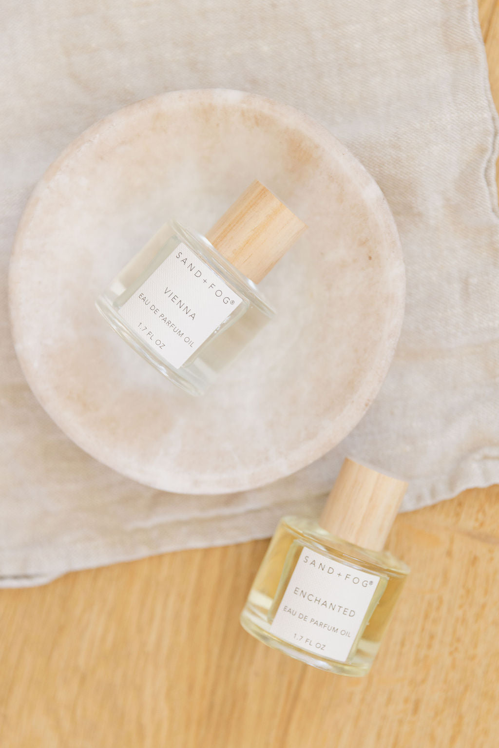 Signature Enchanted 50 ml Perfume Oil Rollerball