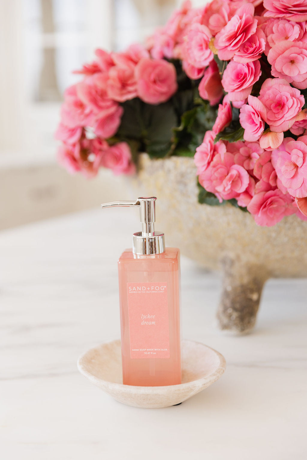 Gentle Lychee Dream 10.47 oz Liquid Hand Soap