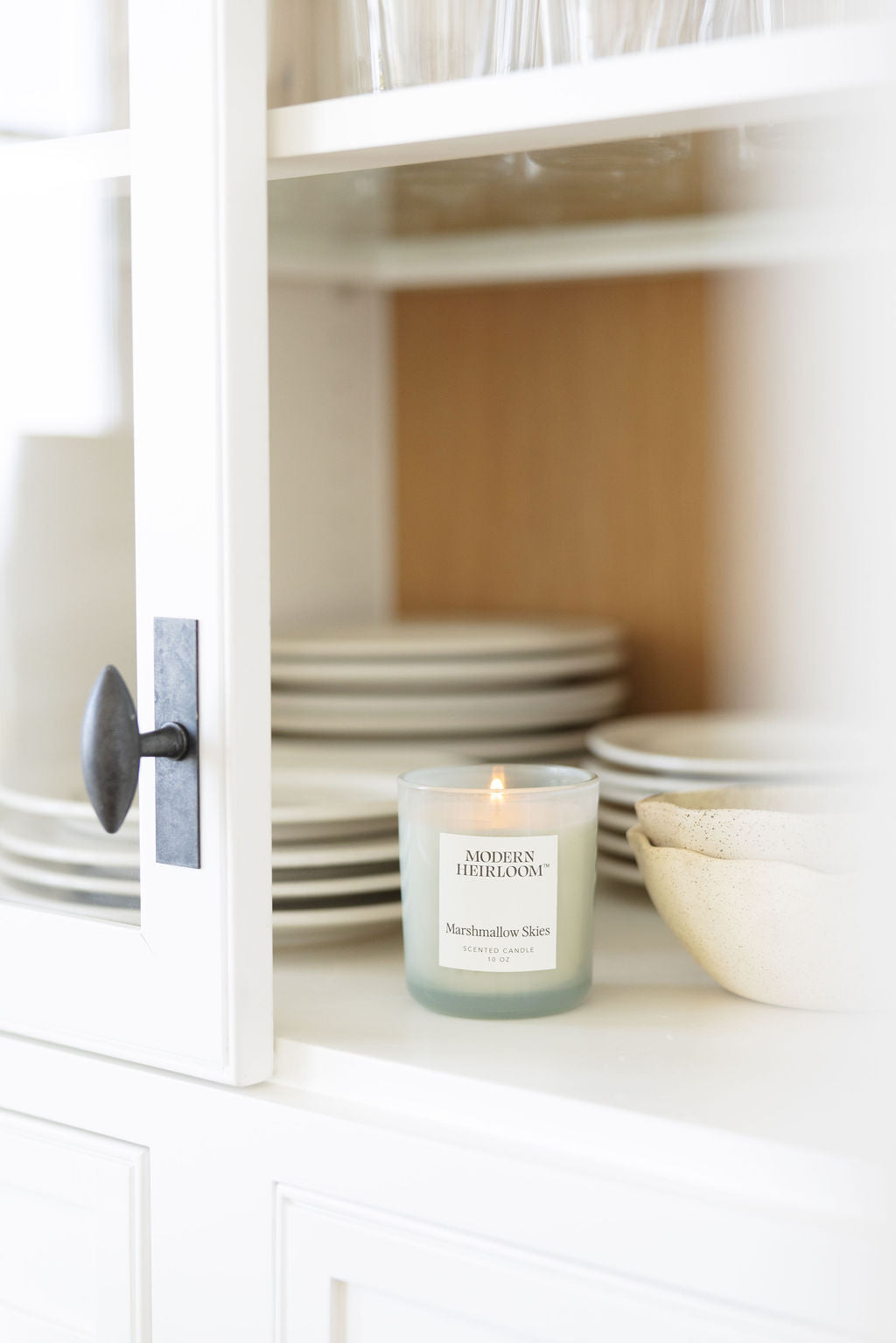 Cozy Marshmallow Skies 10 oz scented candle
