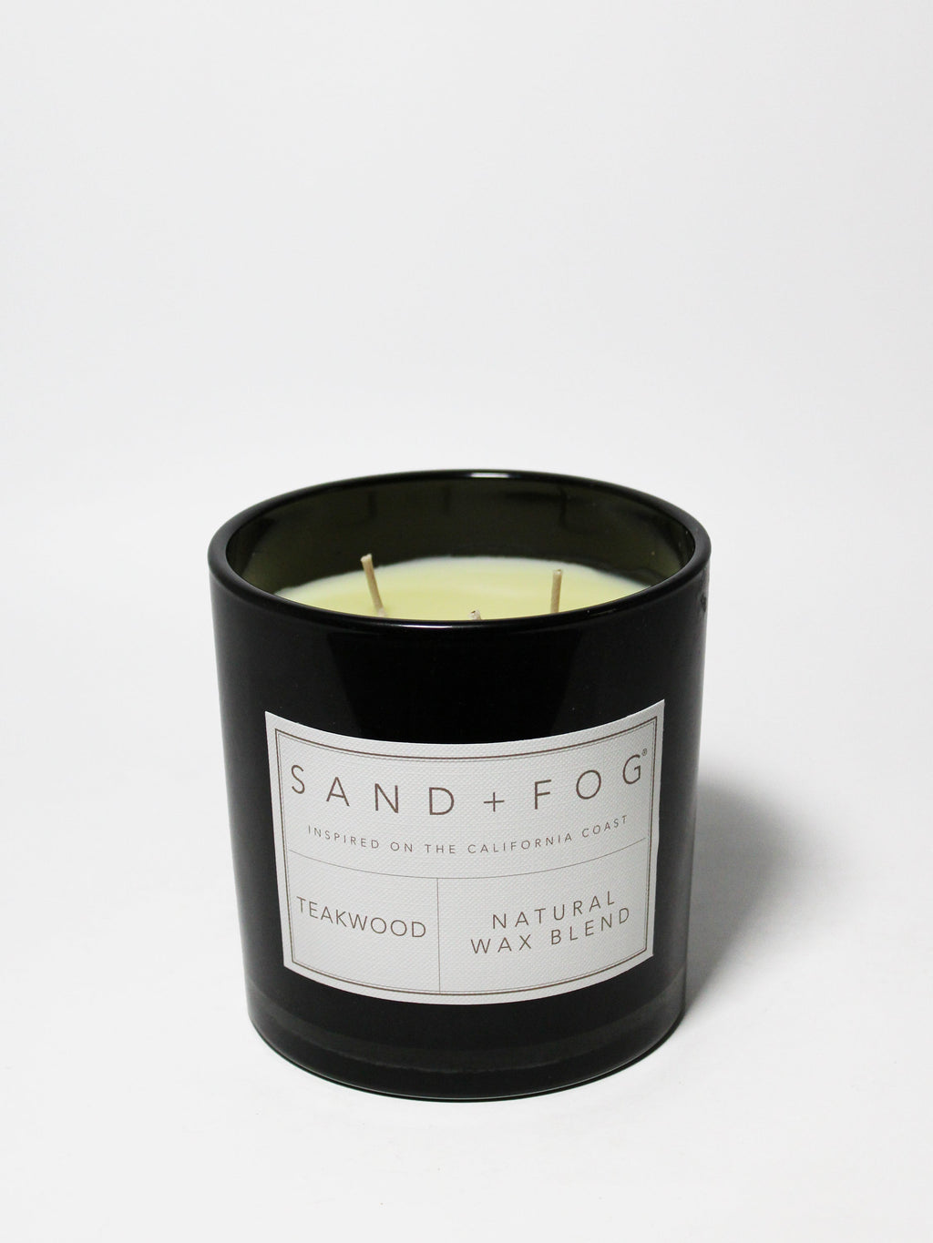 Cozy Teakwood 21 oz scented candle