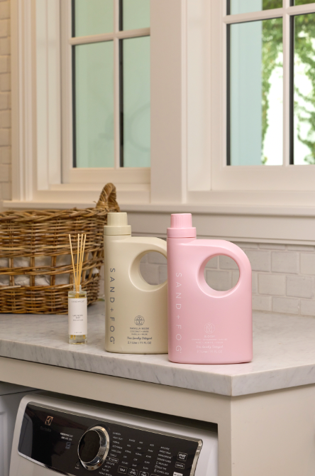 Elegant Bloom 71 oz Laundry Detergent