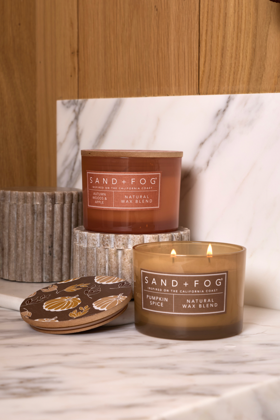 Cozy Autumn Woods & Apple 12 oz scented candle