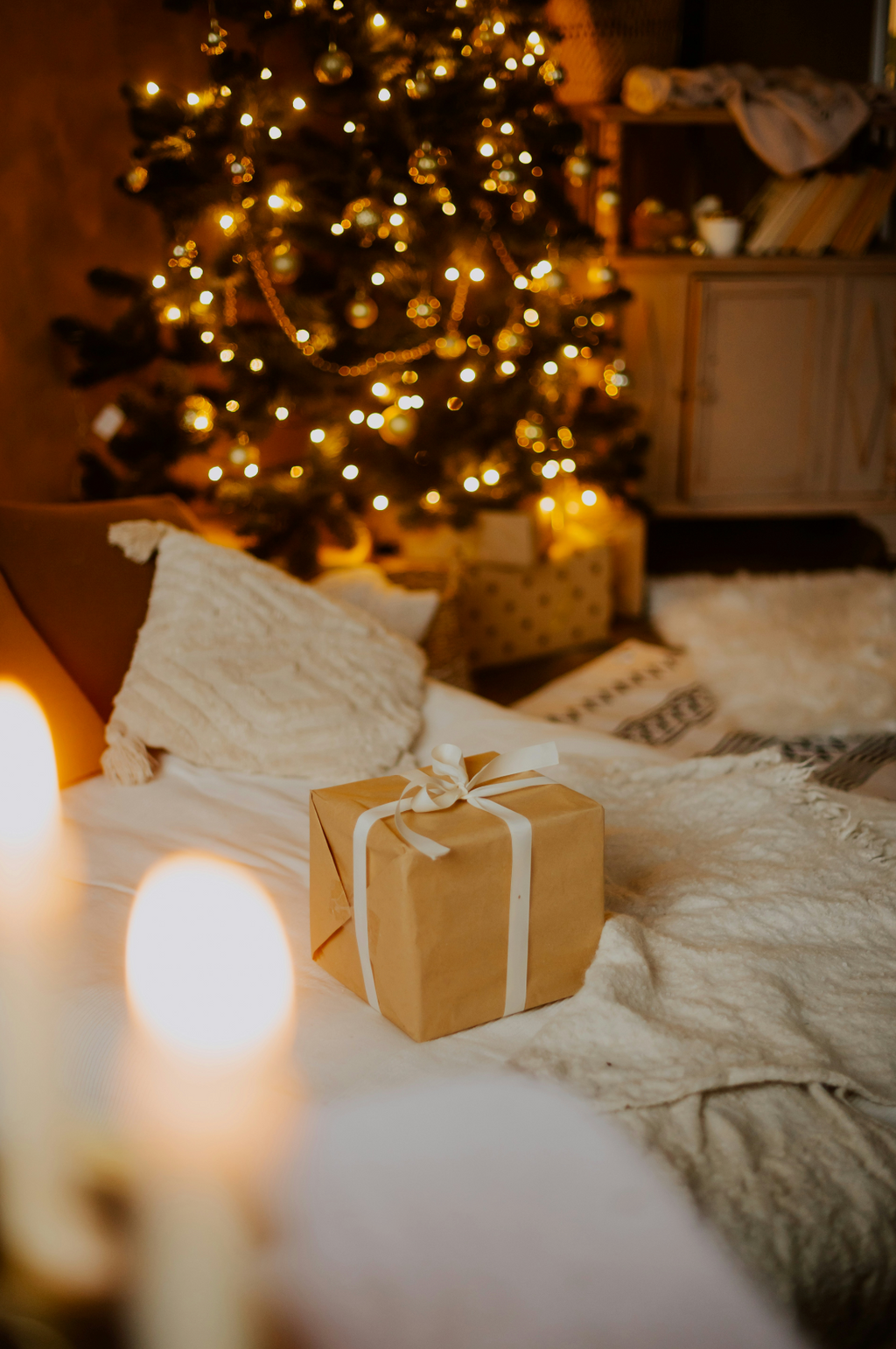 Cozy Perfect Holiday 12 oz scented candle